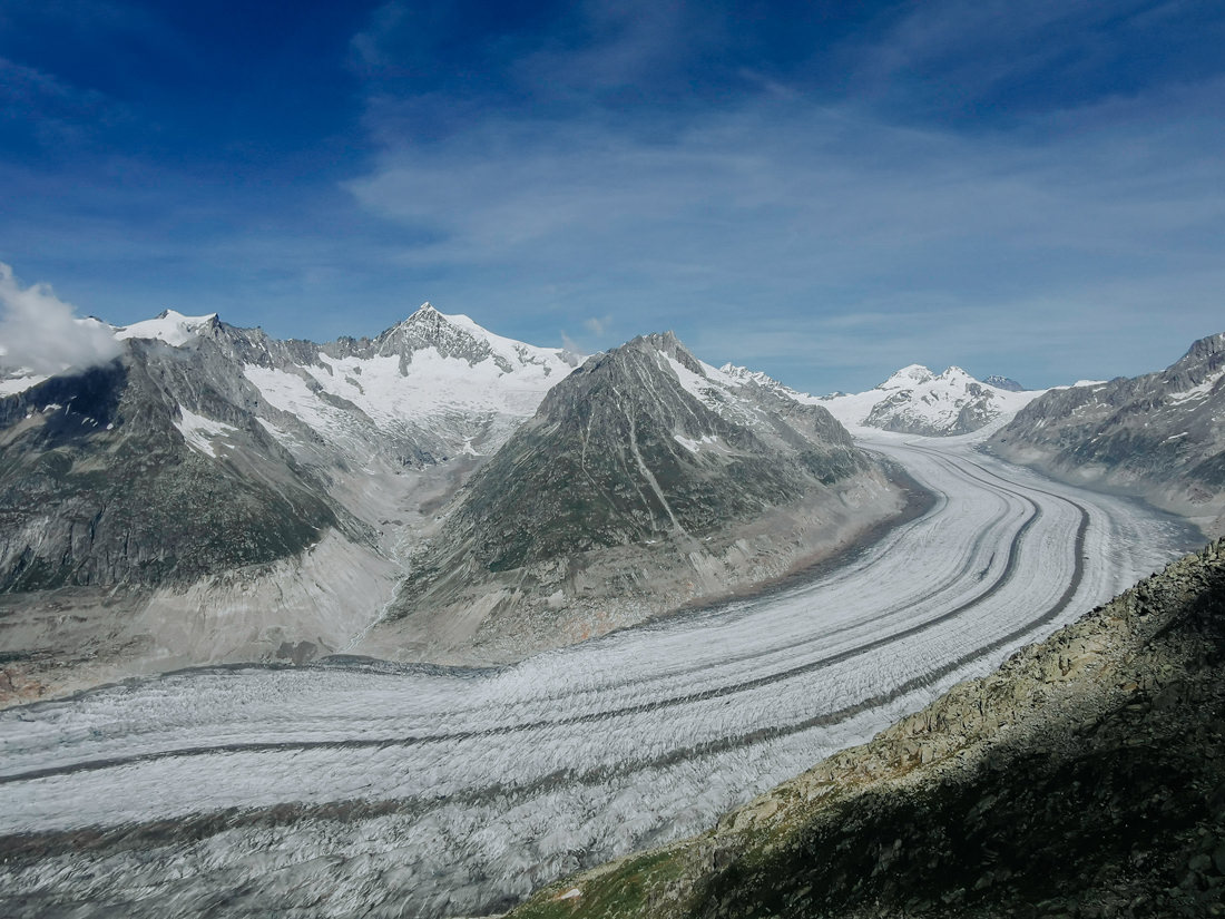 010 aletschgletscher luftaufnahmen drohne wanderung - Gletschertour zum Griesslisee und Aletschgletscher