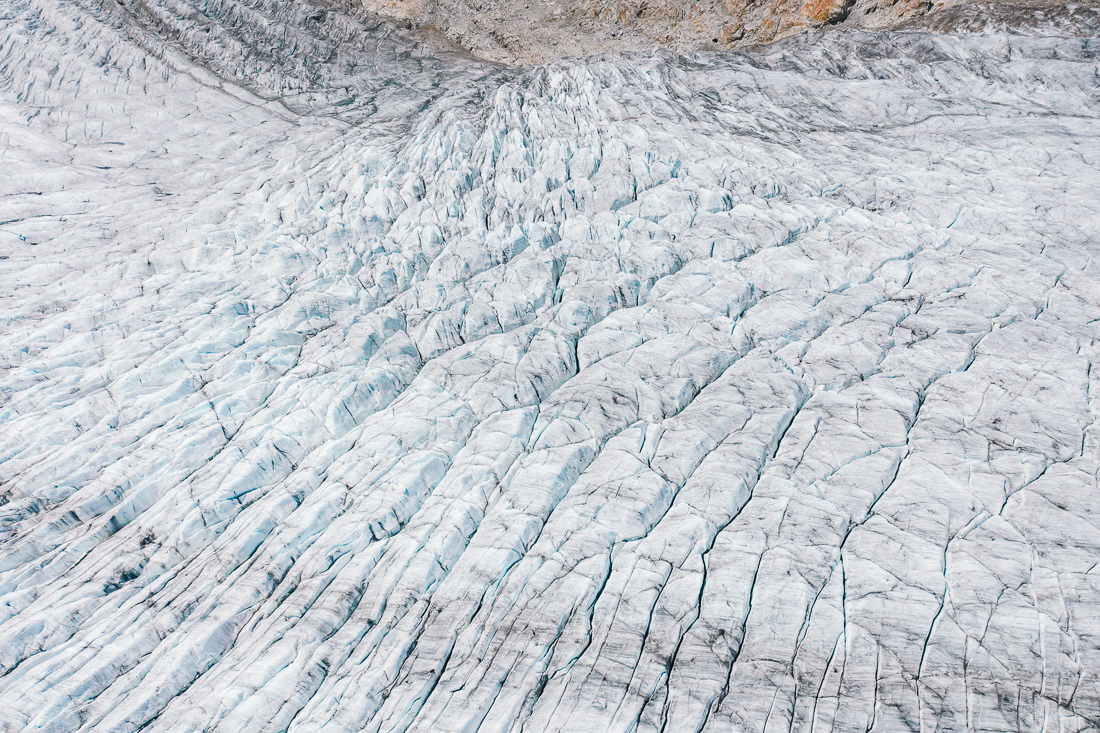 017 aletschgletscher luftaufnahmen drohne wanderung - Gletschertour zum Griesslisee und Aletschgletscher