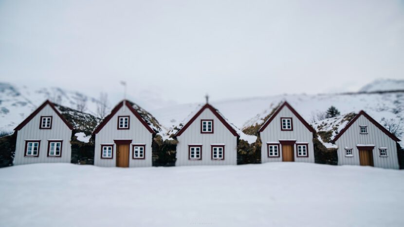 iceland laufas church turfhouse 1