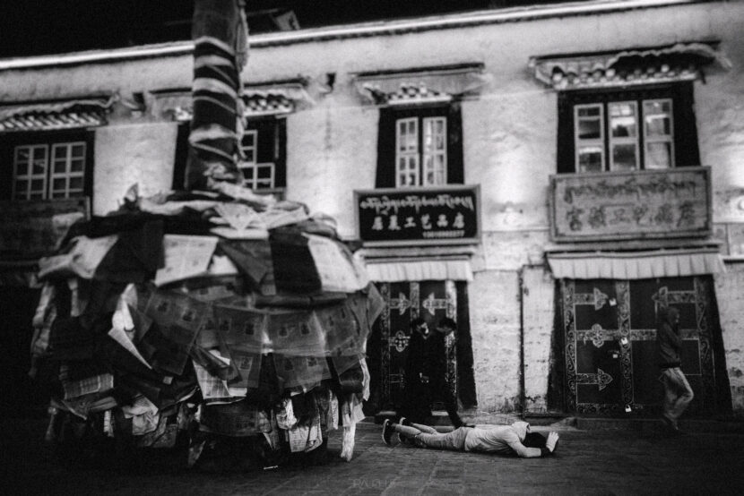 lhasa barkhor square 0007